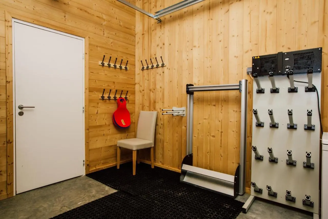 Simply Morzine - Chalet Petit Central